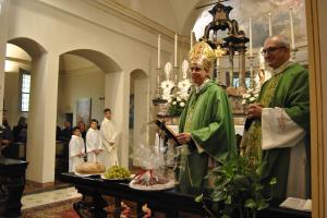 Il Vescovo in visita a Giovenzano